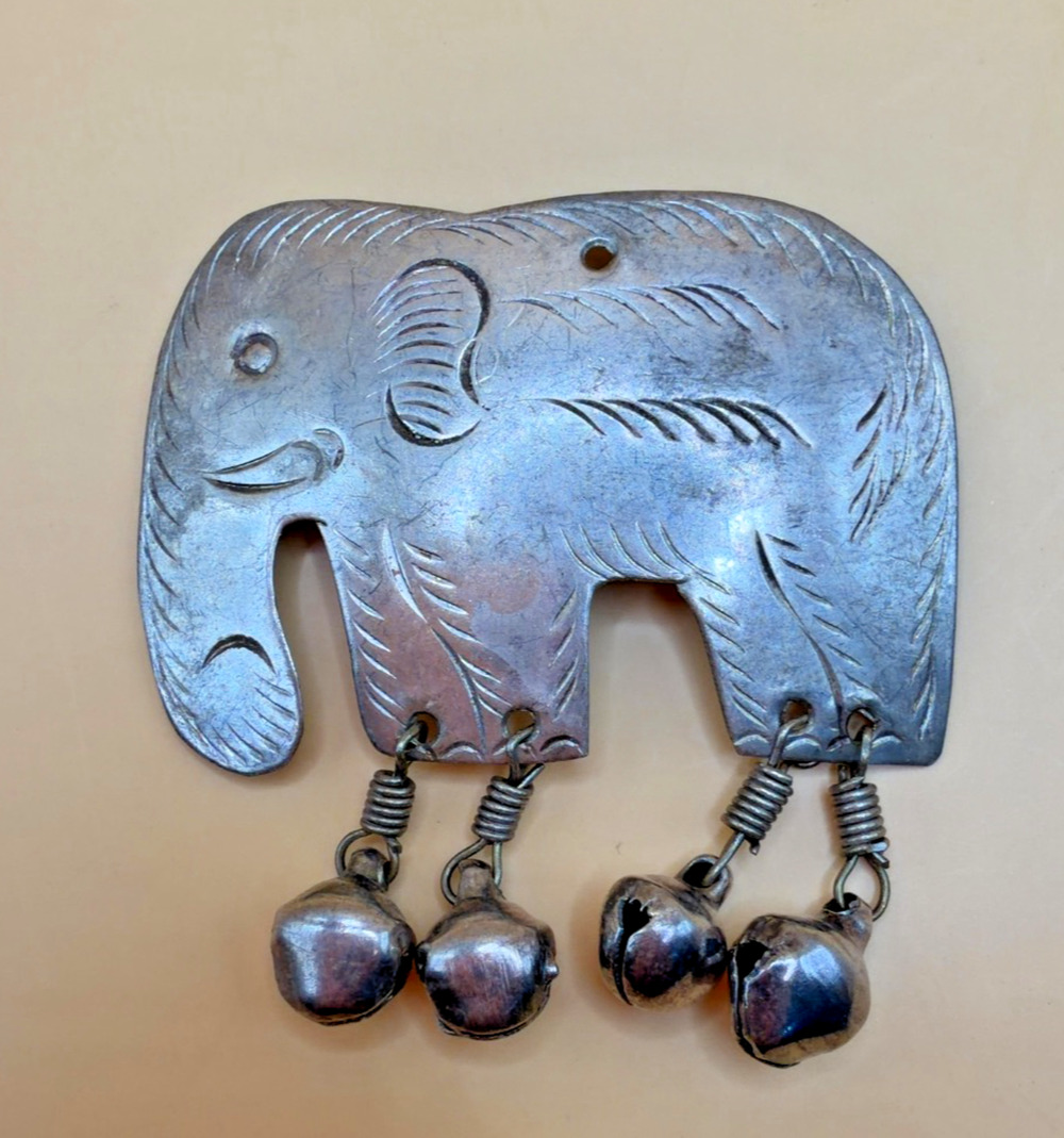 Vintage Silver Tone Rolled Metal Elephant Wall Hanging w Jingle Bells